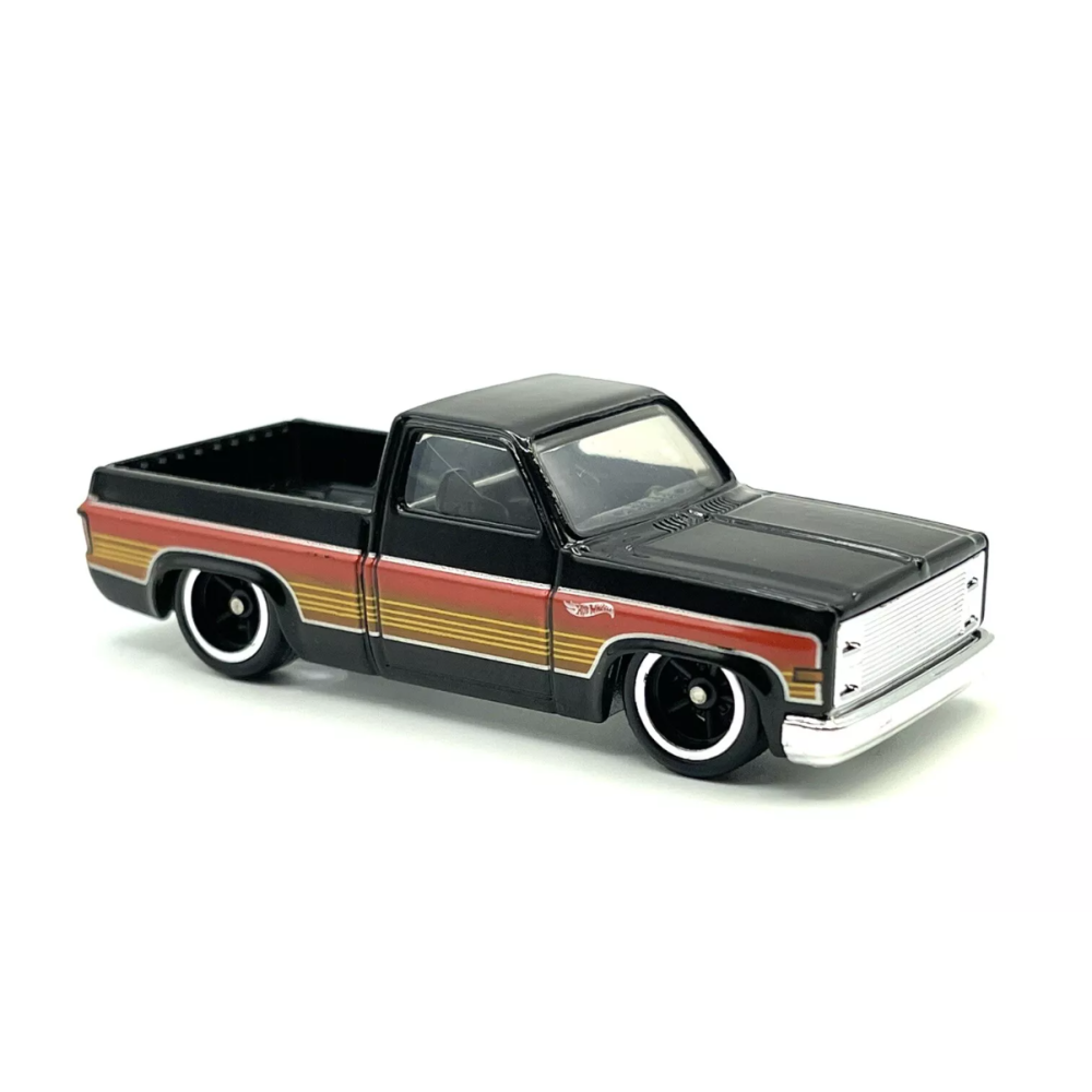 ꫛꫀꪝ✧˚꧁ HotWheels ꧂'83 CHEVY SILVERADO⧼左⧽ Машинка Hot Wheels '83 Chevy Silverado (2023 Базовая - HW Slammed